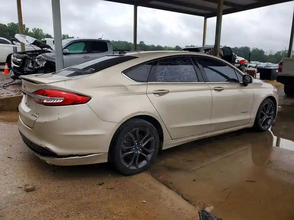 3FA6P0LUXJR269652 2018 FORD FUSION-2