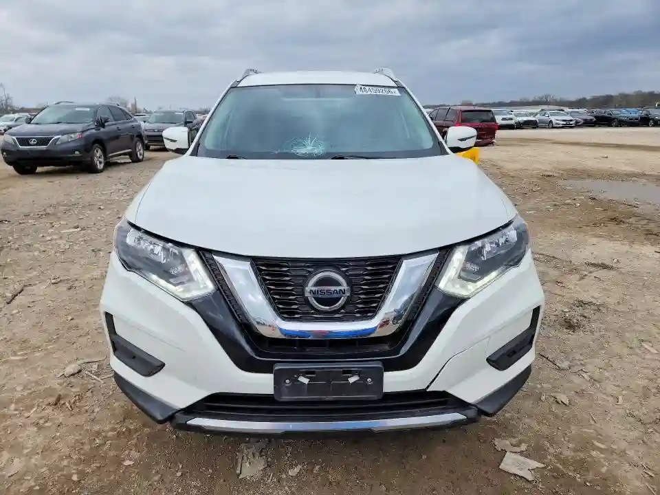 KNMAT2MT0JP590320 2018 NISSAN ROGUE-4