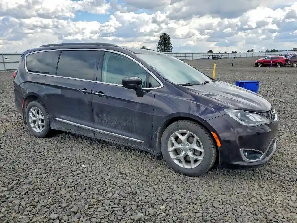 2C4RC1BG1HR553093 2017 CHRYSLER PACIFICA-3