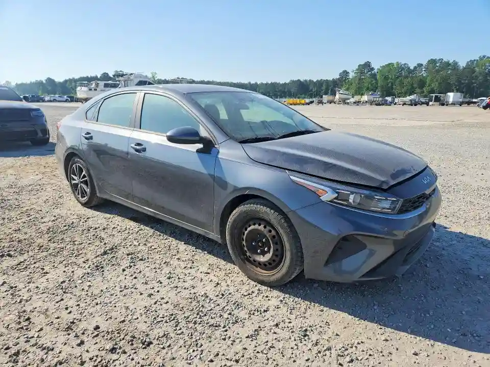 3KPF24AD3NE464329 2022 KIA FORTE LXS-3