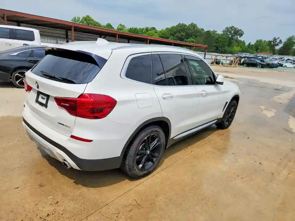 5UXTR7C54KLF25102 2019 BMW X3-2