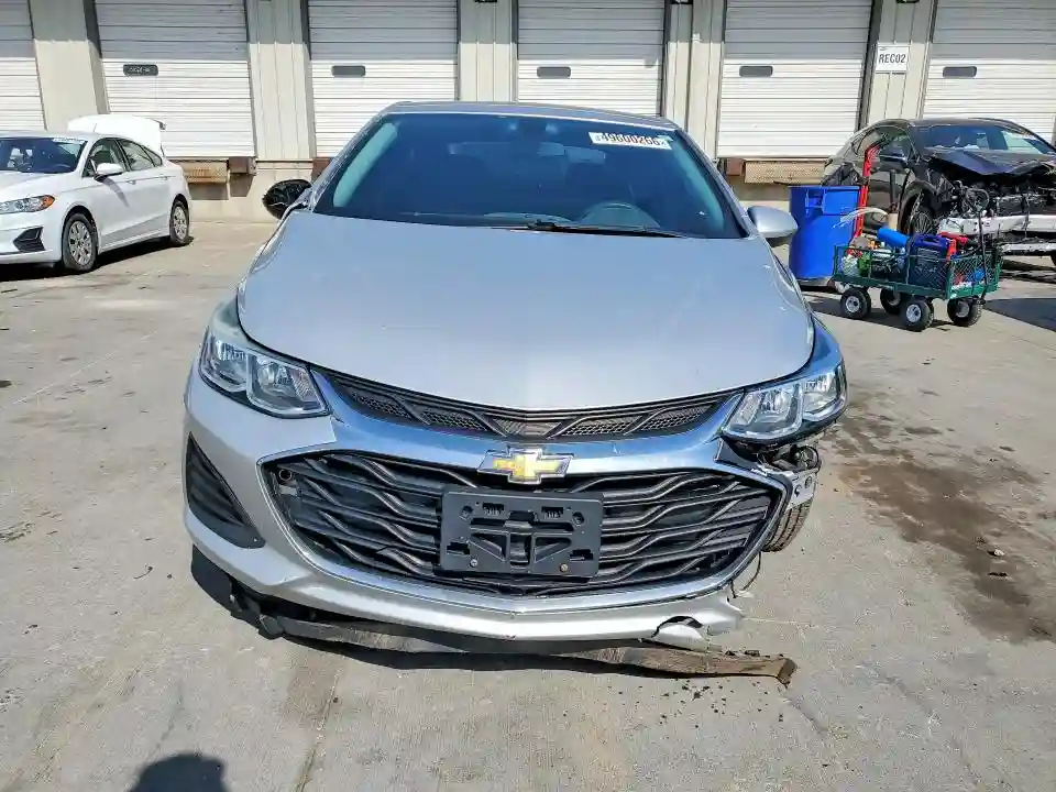 1G1BC5SM2K7123220 2019 CHEVROLET CRUZE-4