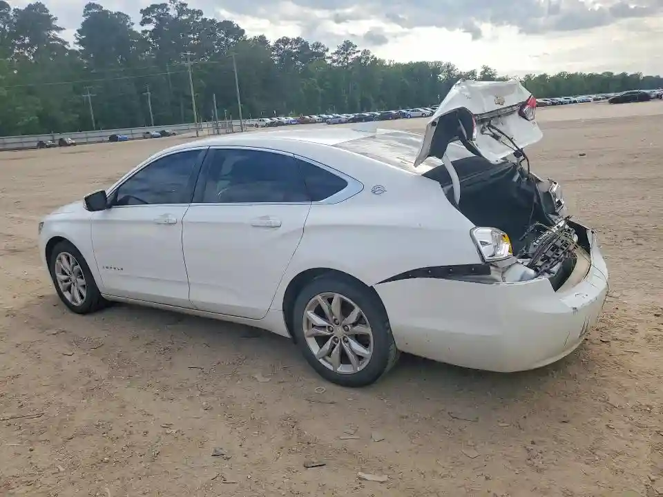 1G1105S31JU131742 2018 CHEVROLET IMPALA-1