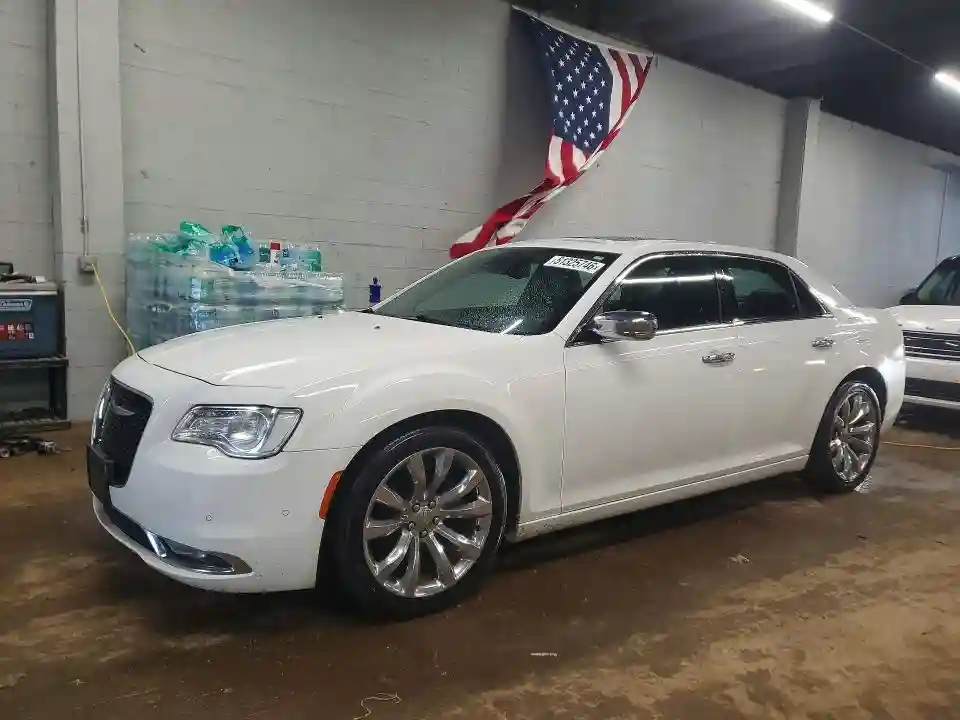 2C3CCAEG0JH319819 2018 CHRYSLER 300-0