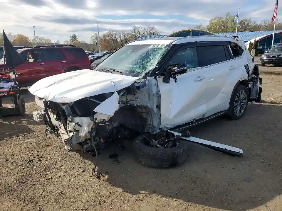 5TDFZRBH4MS078923 2021 TOYOTA HIGHLANDER-0