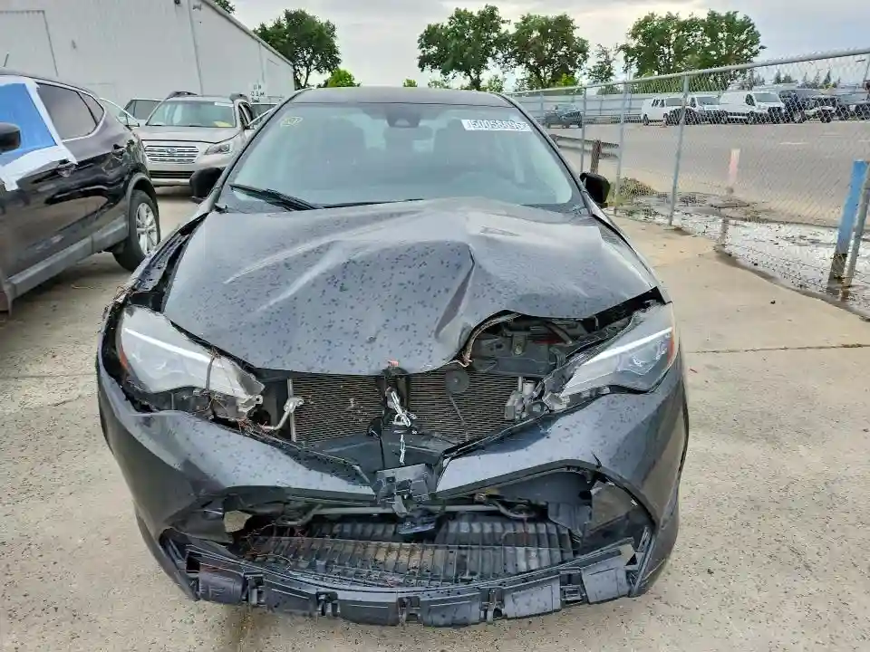 2T1BURHE2JC004687 2018 TOYOTA COROLLA-4