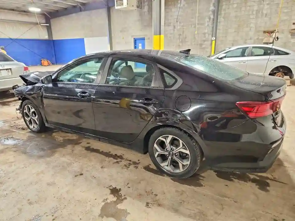 3KPF24AD9KE066313 2019 KIA FORTE-1