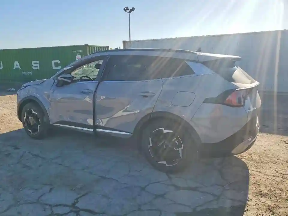 5XYK33DF4TG374352 2026 KIA SPORTAGE-1