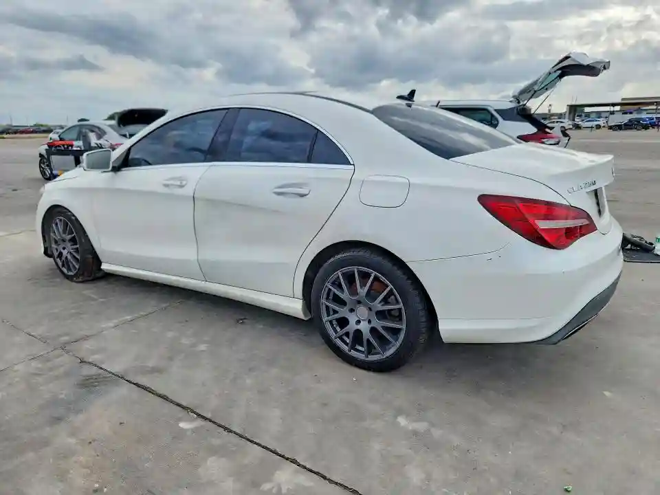 WDDSJ4GB8JN593251 2018 MERCEDES-BENZ CLA-CLASS-1