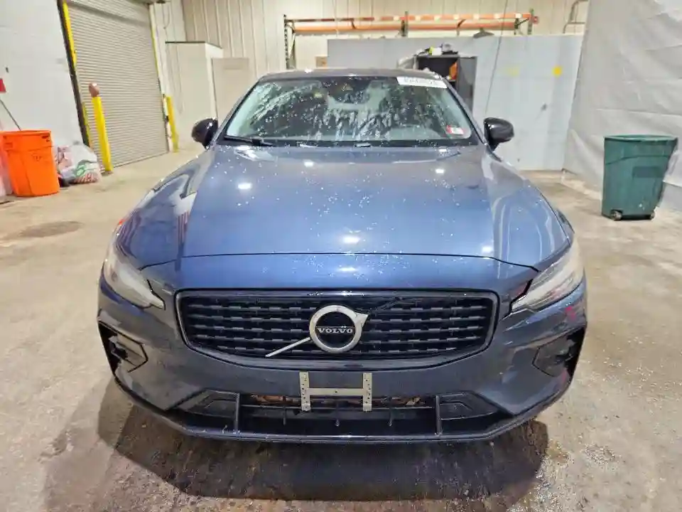 7JR102TZ0MG118297 2021 VOLVO S60-4