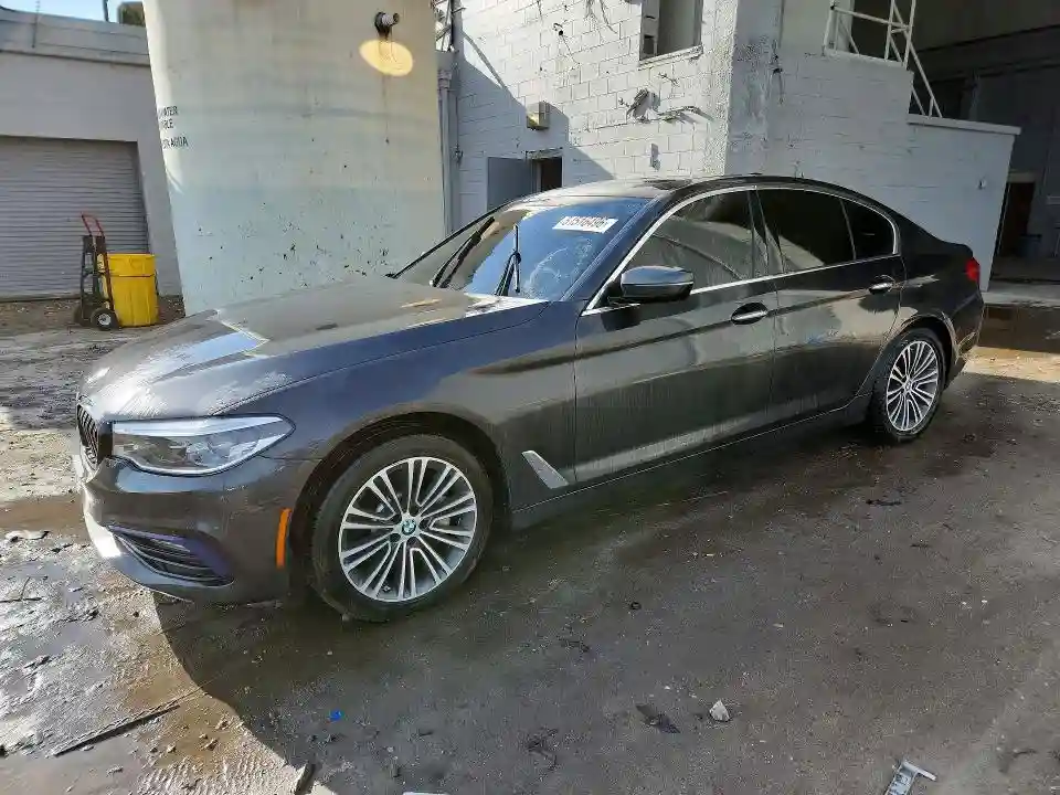 WBAJE7C35HG887258 2017 BMW 5 SERIES-0