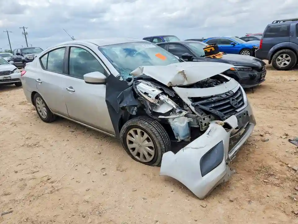 3N1CN7AP7KL874907 2019 NISSAN VERSA-3