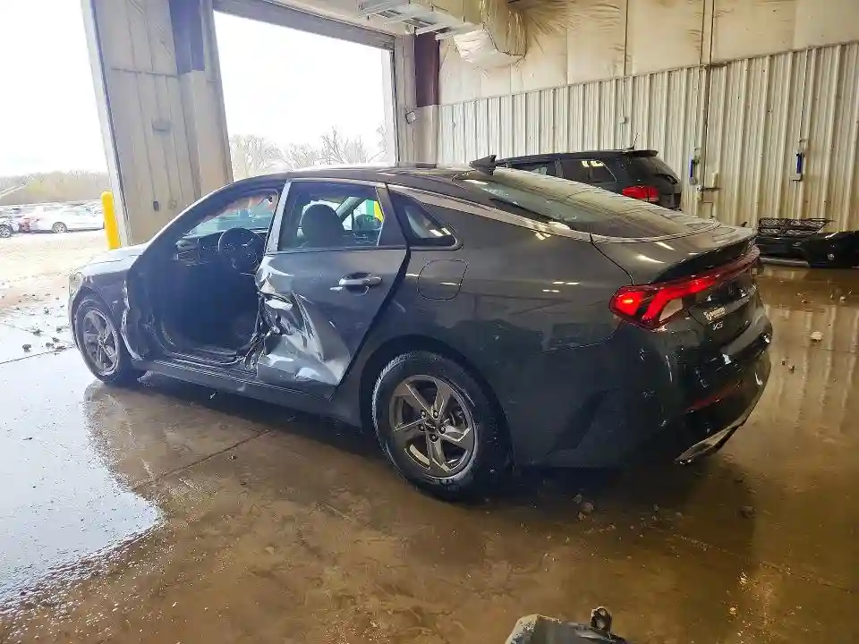 5XXG14J23PG219174 2023 KIA K5-1