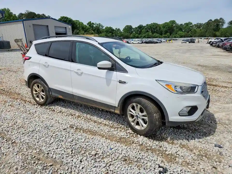 1FMCU9GD7JUC49237 2018 FORD ESCAPE-3