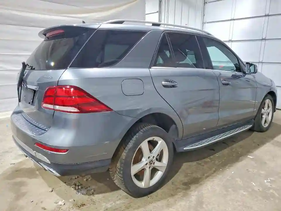 4JGDA5HB4HA949375 2017 MERCEDES-BENZ GLE-CLASS-2