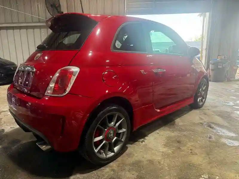 3C3CFFFH8CT337233 2012 FIAT 500-3