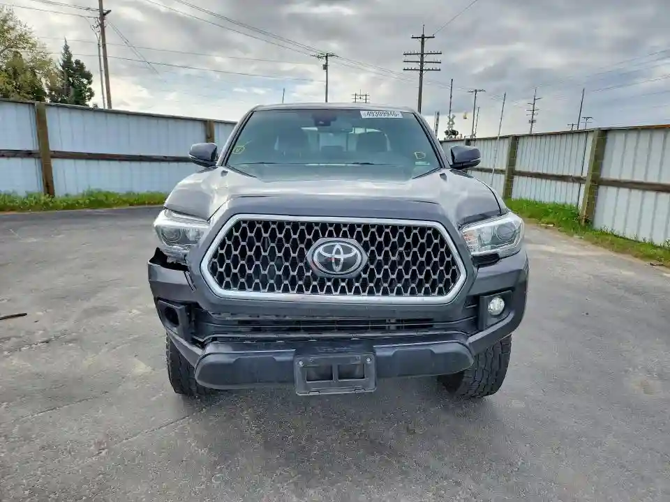 3TMCZ5AN5KM203136 2019 TOYOTA TACOMA-4