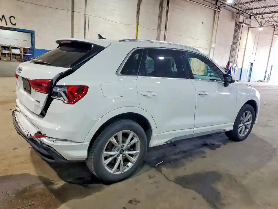 WA1DECF32R1054763 2024 AUDI Q3-2