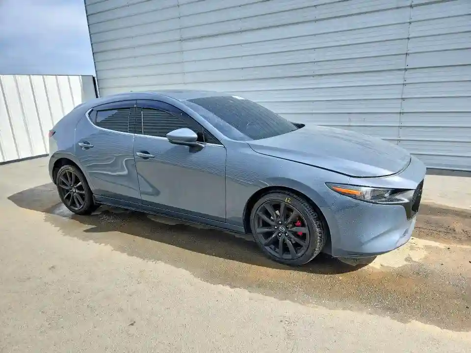 JM1BPBNM6K1144371 2019 MAZDA 3-3