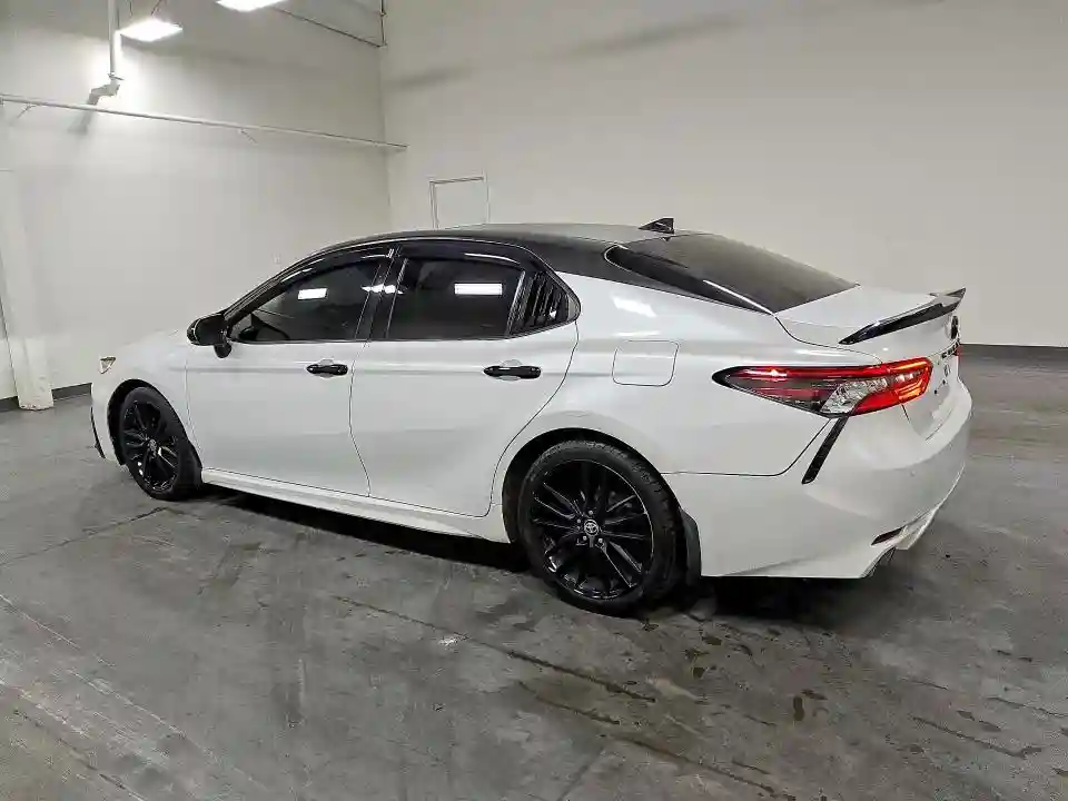 4T1K31AK9NU596775 2022 TOYOTA CAMRY-1