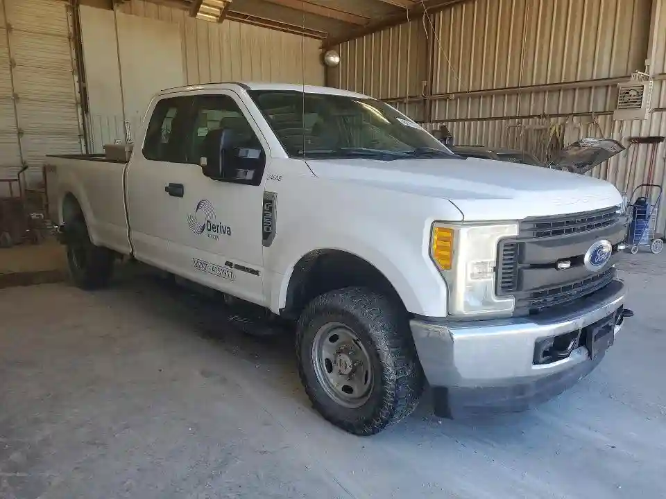 1FT8X3BT6HEB22870 2017 FORD F350-3