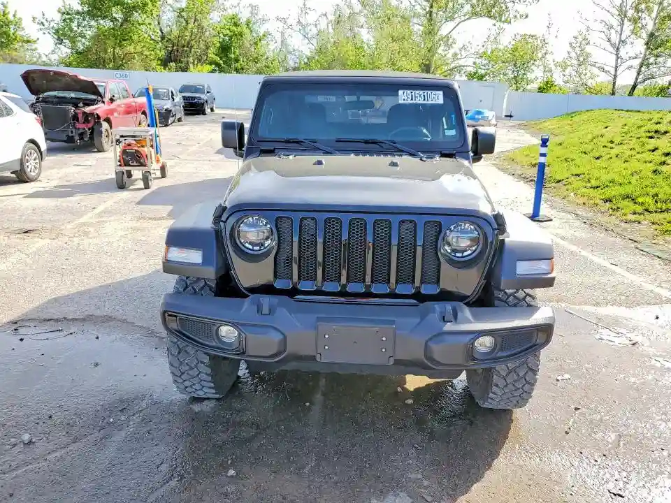 1C4GJXAN3MW756584 2021 JEEP WRANGLER-4