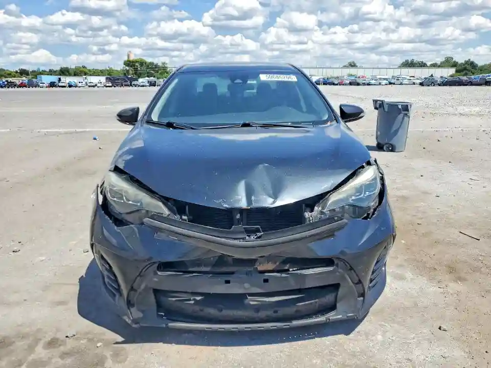 5YFBURHE6JP817918 2018 TOYOTA COROLLA-4