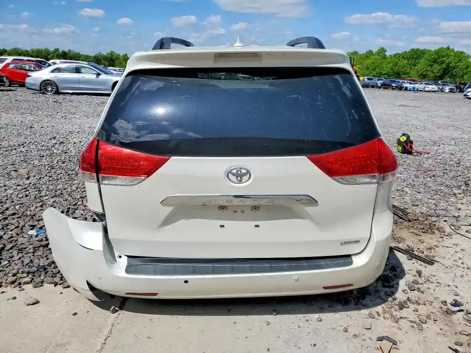 5TDYK3DCXDS283853 2013 TOYOTA SIENNA-5