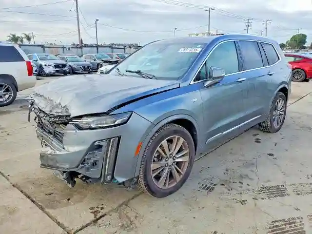 1GYKPCRS7NZ111247 2022 CADILLAC XT6-0
