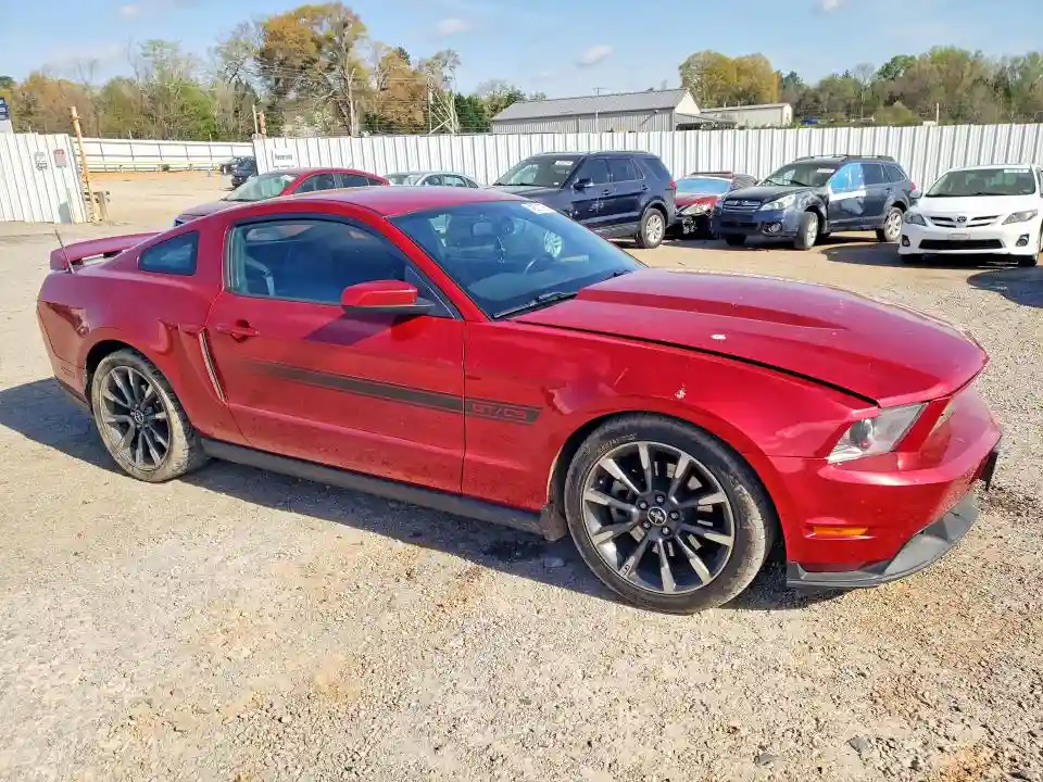1ZVBP8CF3B5167135 2011 FORD MUSTANG-3