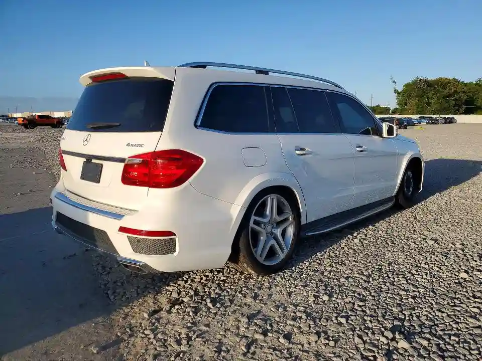 4JGDF7DE2FA577321 2015 MERCEDES-BENZ GL-CLASS-2