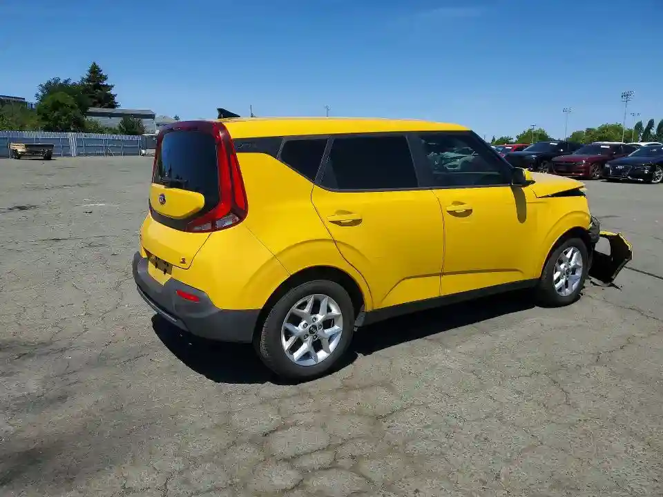 KNDJ23AU8L7092696 2020 KIA SOUL-2