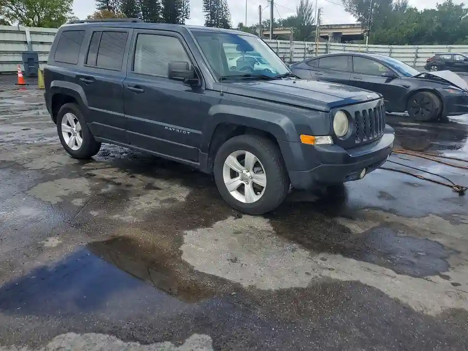1C4NJPFB0ED888169 2014 JEEP PATRIOT-3