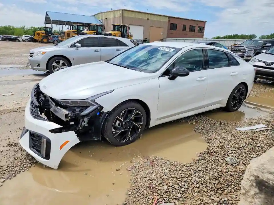 KNAG64J70S5387250 2025 KIA K5-0