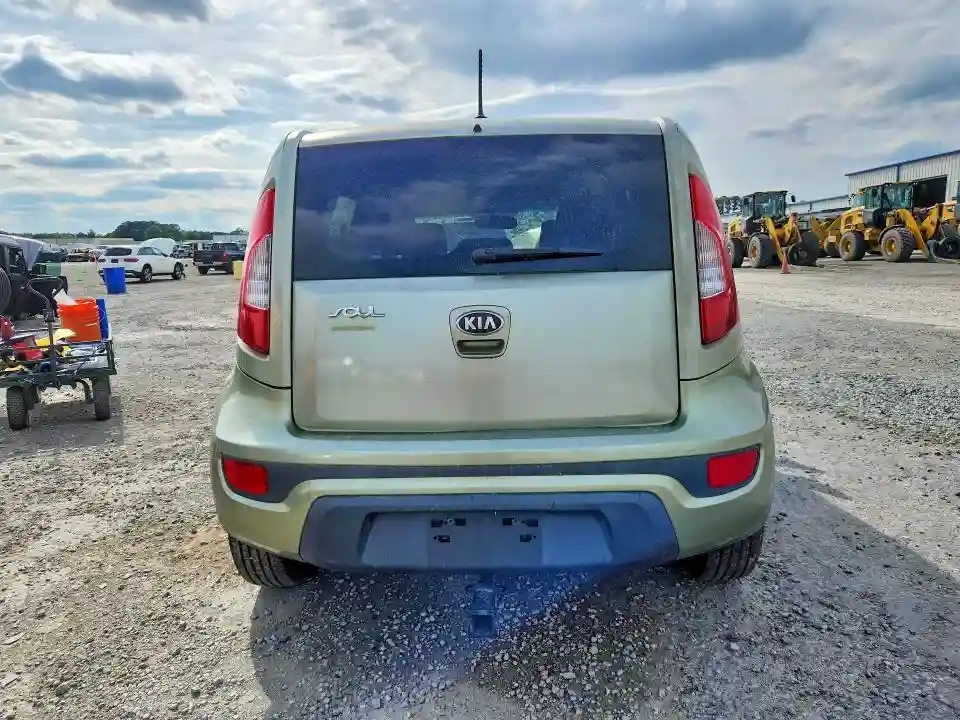 KNDJT2A57D7508304 2013 KIA SOUL BASE-5