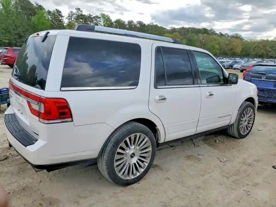 5LMJJ2JT1FEJ05818 2015 LINCOLN NAVIGATOR-2