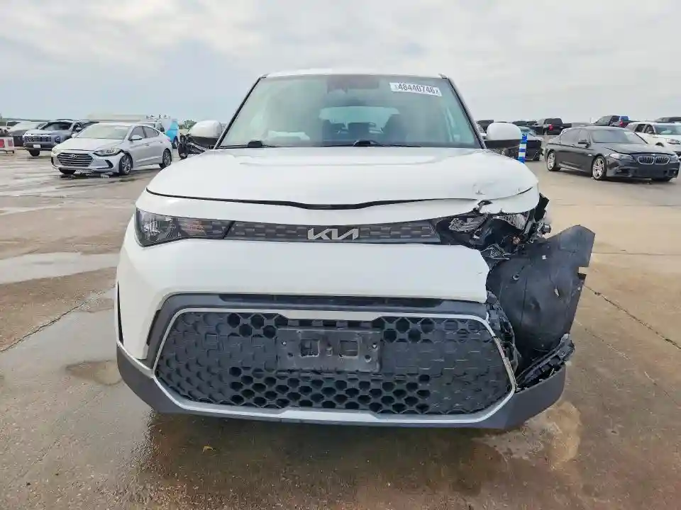 KNDJ23AU1P7862534 2023 KIA SOUL-4