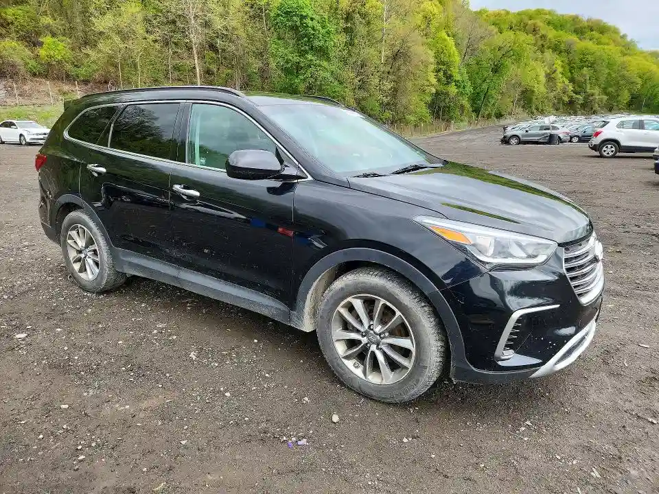 KM8SMDHF9JU272078 2018 HYUNDAI SANTA FE-3
