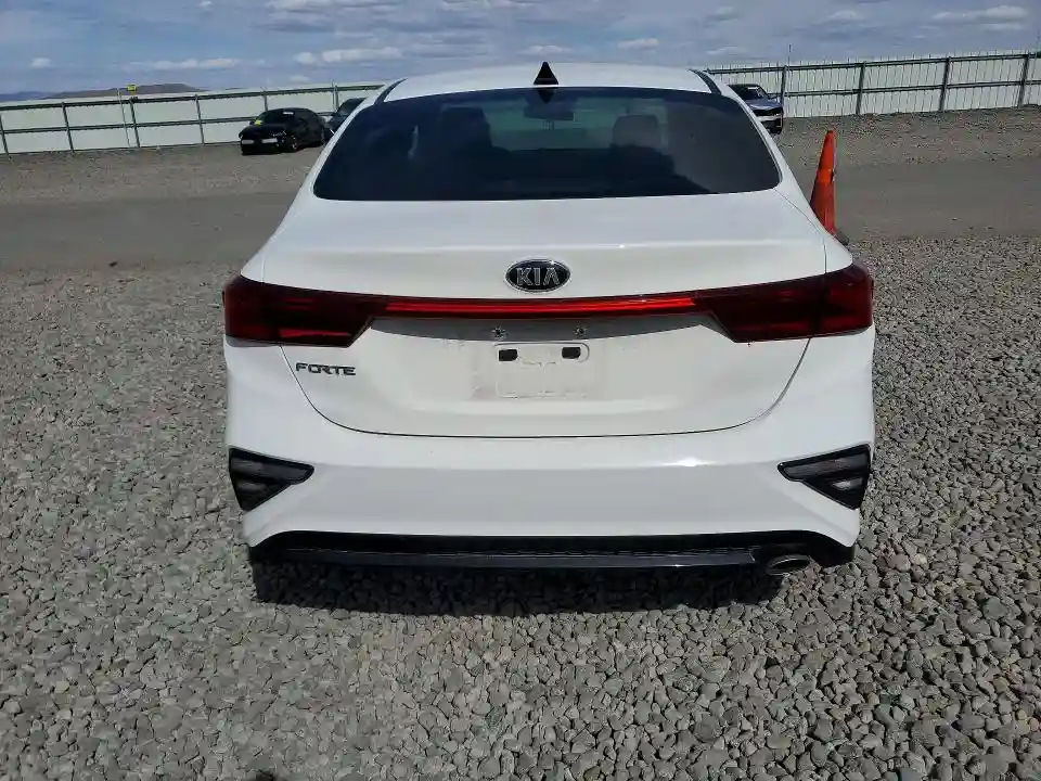 3KPF24ADXLE249303 2020 KIA FORTE-5
