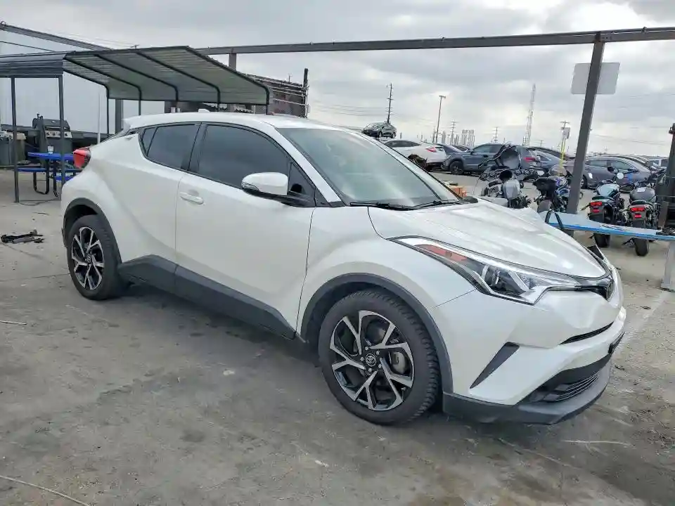 JTNKHMBX3K1035014 2019 TOYOTA C-HR-3