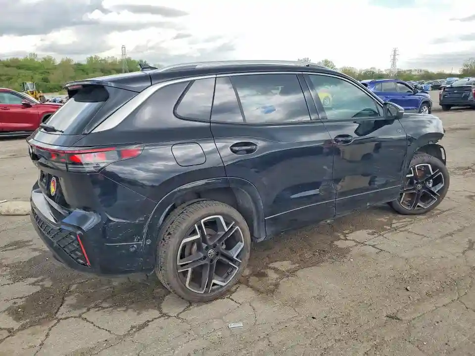 3VVLR7RM2SM026067 2025 VOLKSWAGEN TIGUAN-2