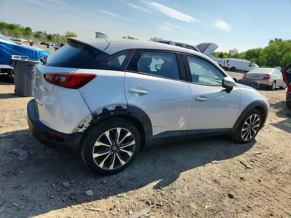 JM1DKFC74K0436702 2019 MAZDA CX-3-2