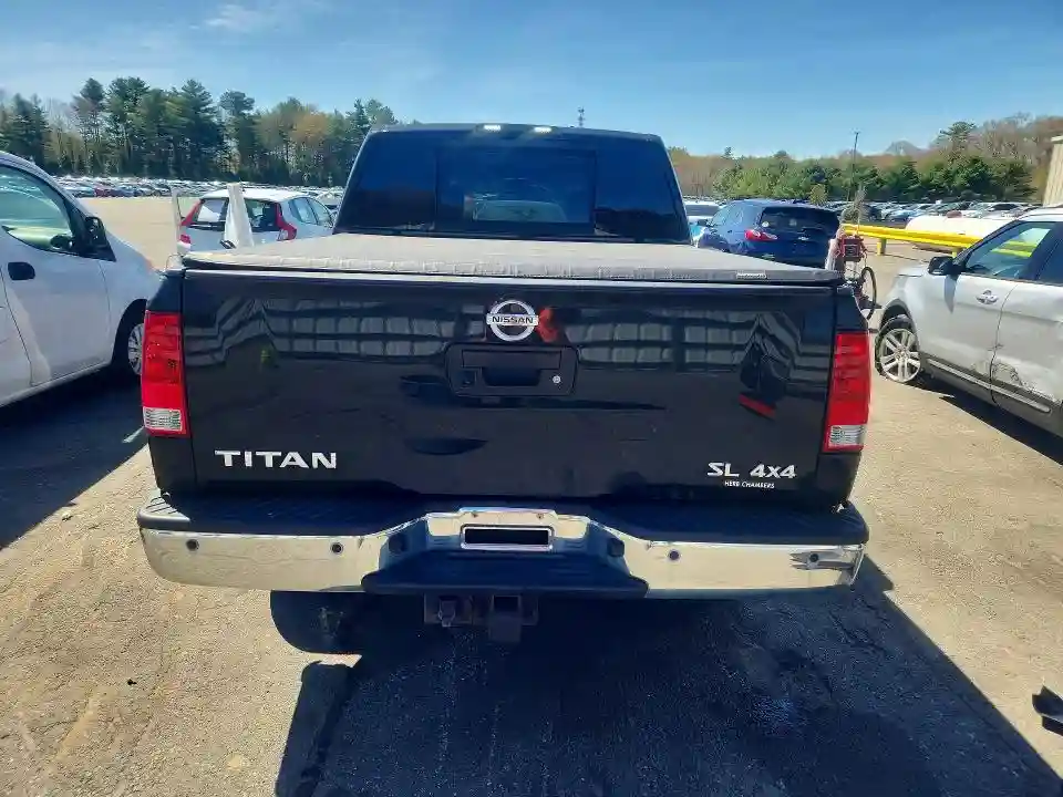 1N6AA0EC4FN503690 2015 NISSAN TITAN-5