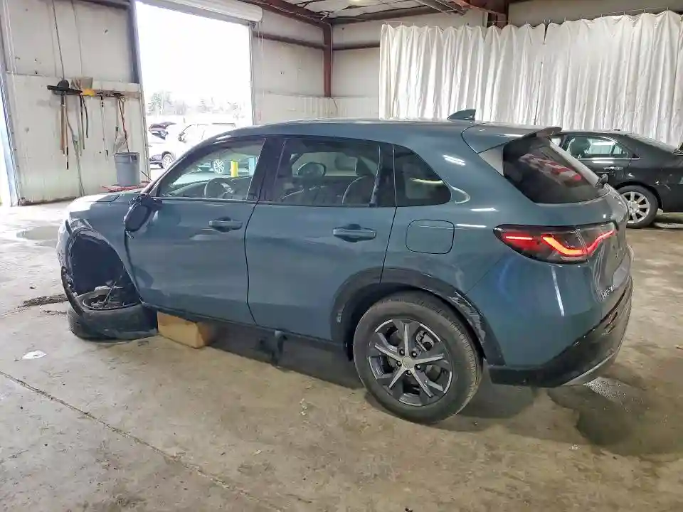 3CZRZ2H78SM747009 2025 HONDA HR-V-1