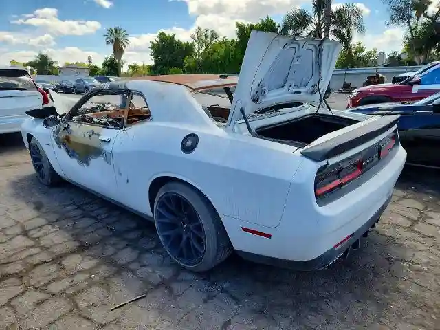 2C3CDZBT4KH556957 2019 DODGE CHALLENGER-1