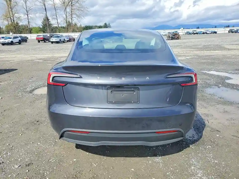5YJ3E1EA6RF831796 2024 TESLA MODEL 3-5