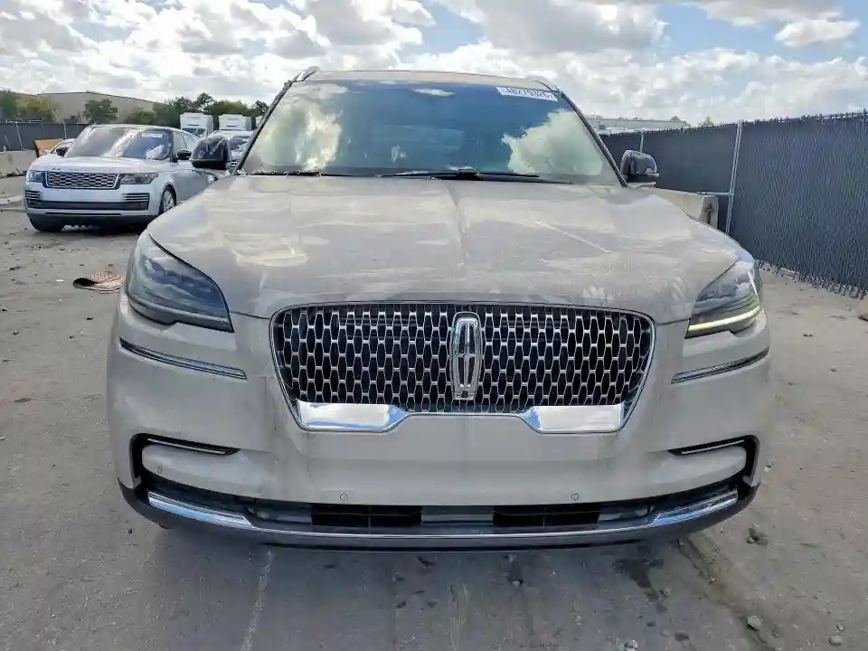 5LM5J7WC7RGL00337 2024 LINCOLN AVIATOR-4