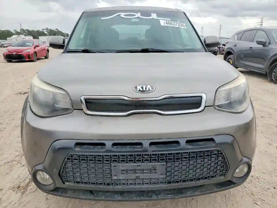 KNDJP3A56G7307203 2016 KIA SOUL-4
