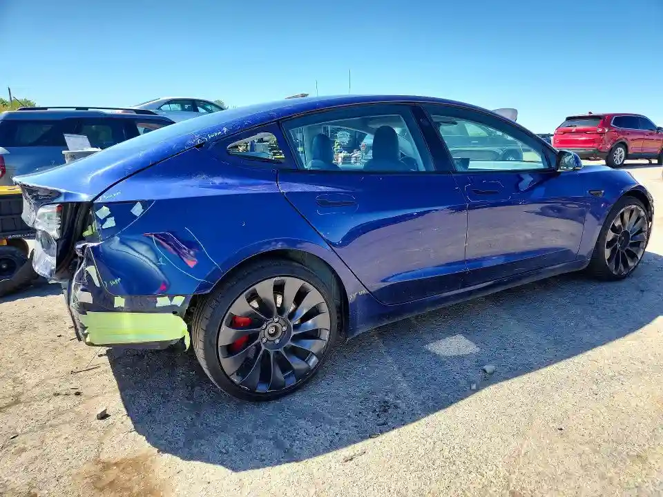 5YJ3E1EC8MF091940 2021 TESLA MODEL 3-2