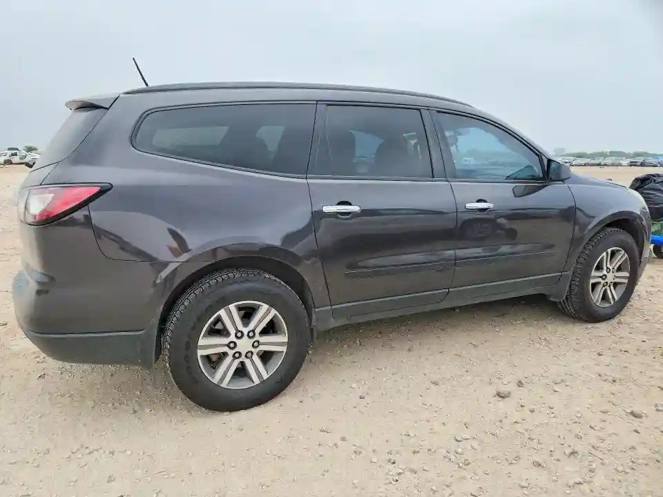 1GNKRFKD3HJ151252 2017 CHEVROLET TRAVERSE-2